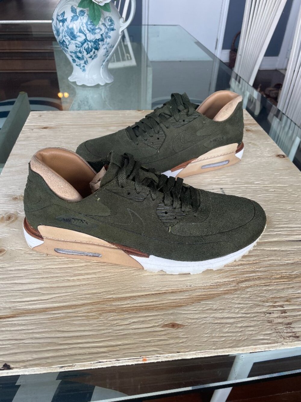 $400.00 NIKE AIR MAX 90 Royal 'Rough Green'